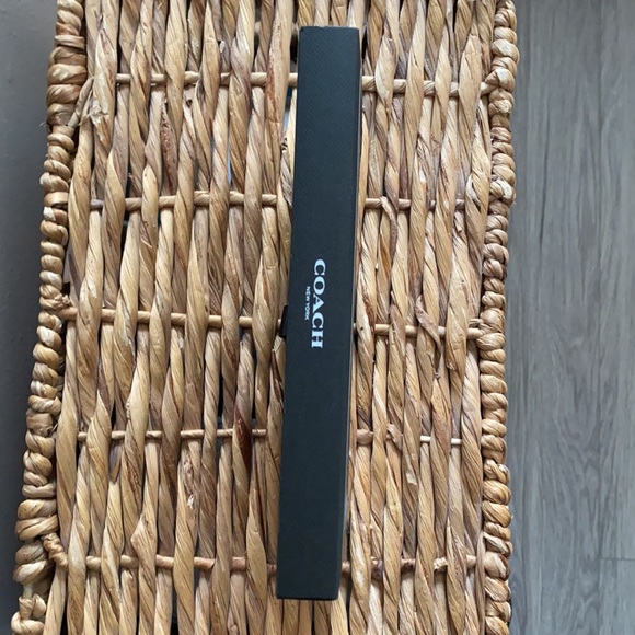 NWT! Coach IPHONE 11 Phone Case - Picture 5 of 6